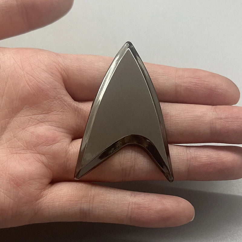 ST Strange New Worlds Lower Decks Pins Magnet Badges Starfleet Brooches