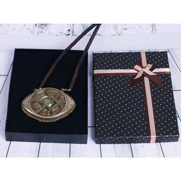 Doctor Strange Pendant Eye Of Agamotto Necklace Glow In The Dark
