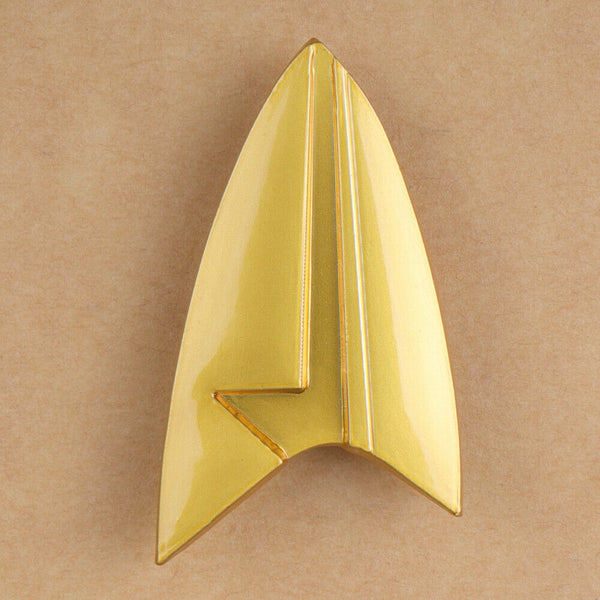 Star Trek Prodigy Captain Kathryn Janeway Magnet Badge Starfleet Pin Halloween Cosplay  Accessories