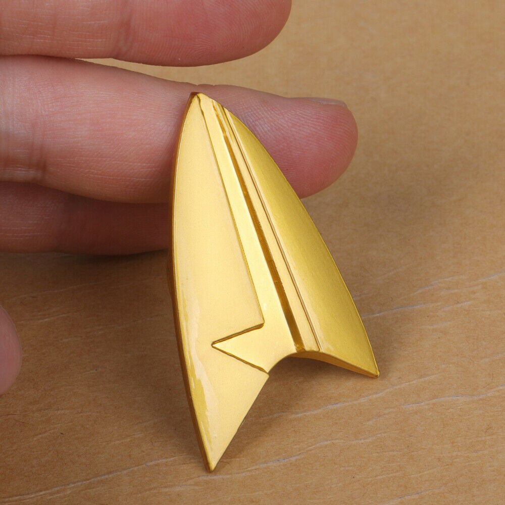Star Trek Prodigy Captain Kathryn Janeway Magnet Badge Starfleet Pin Halloween Cosplay  Accessories