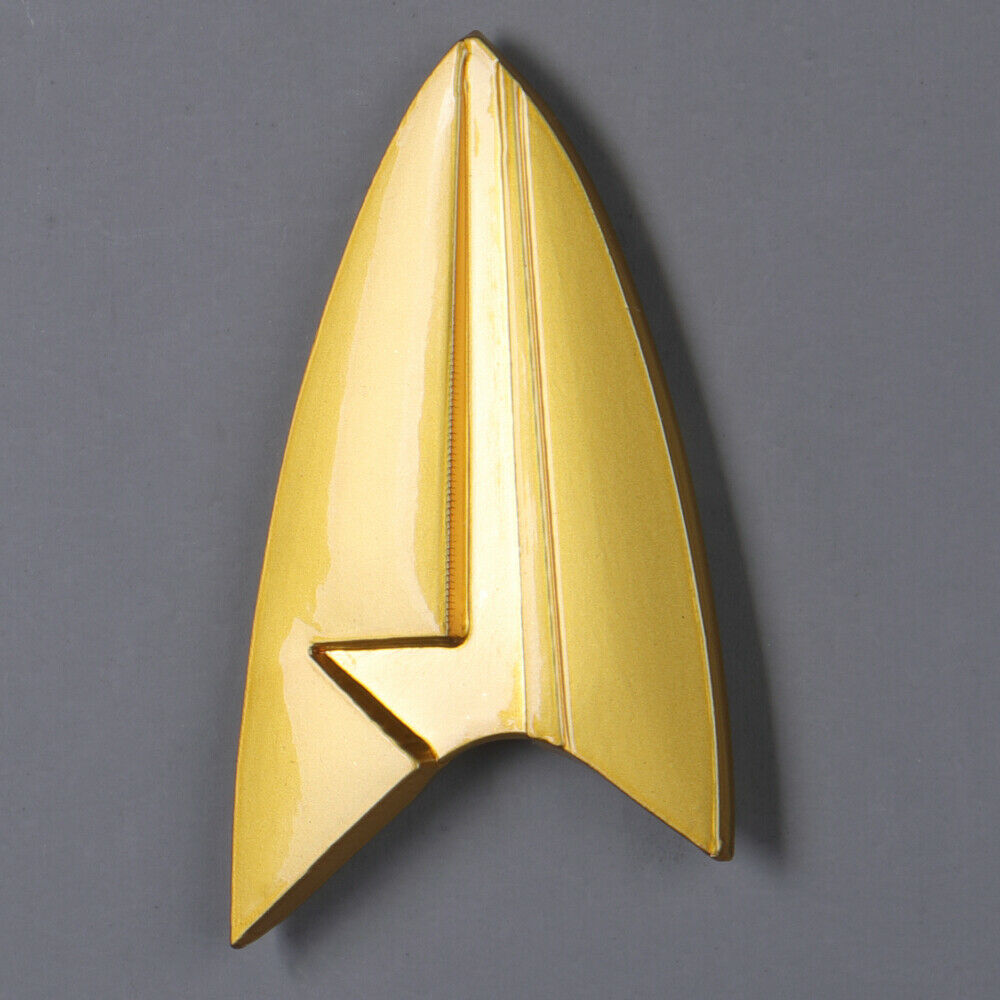 Star Trek Prodigy Captain Kathryn Janeway Magnet Badge Starfleet Pin Halloween Cosplay  Accessories